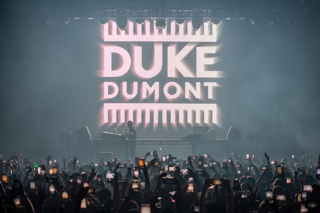 Revive y disfruta la espectacular presentación de Duke Dumont desde