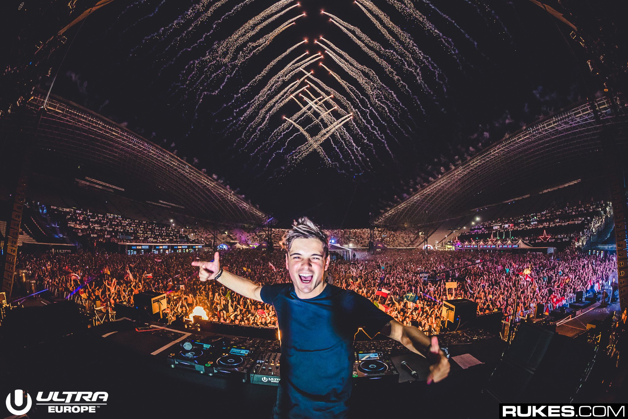 Mira el nuevo video de Martin Garrix. Beat Night MX